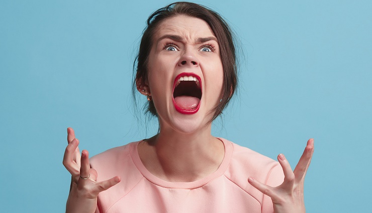 جیغ زدن؛ دلایل و فواید فریاد زدن