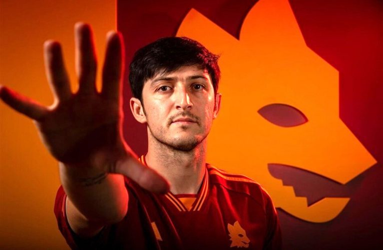 حضور سردار آزمون در تمرینات آاس رم/ ویدئو