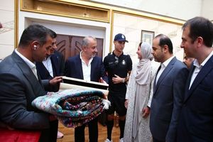 رونالدو در ۳۶ ساعت نسخه مدیرعامل پرسپولیس را پیچید! 12 رونالدو در ۳۶ ساعت نسخه مدیرعامل پرسپولیس را پیچید!