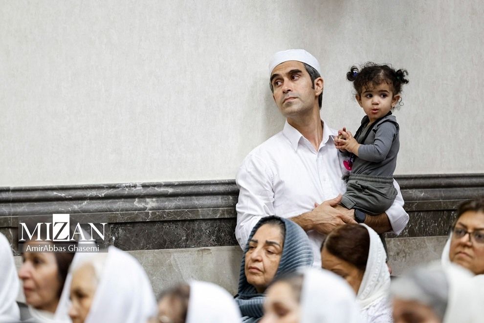 آیین پرسه فردوس کاویانی /تصویر 47 1696580236 661 آیین پرسه فردوس کاویانی تصویر