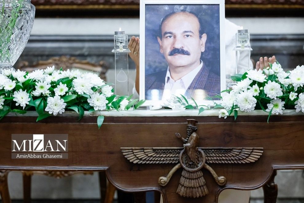 آیین پرسه فردوس کاویانی /تصویر 58 1696580237 284 آیین پرسه فردوس کاویانی تصویر