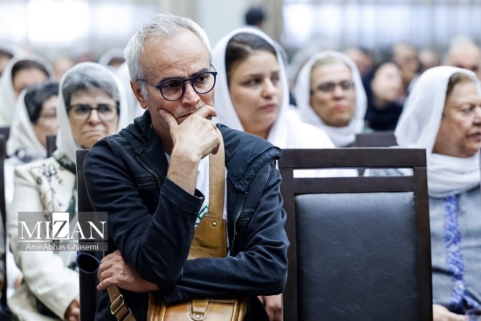 آیین پرسه فردوس کاویانی /تصویر 59 1696580237 518 آیین پرسه فردوس کاویانی تصویر