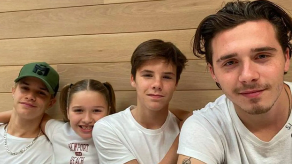 1698469768 329 معنای پشت نامگذاری هر یک از فرزندان ویکتوریا و دیوید