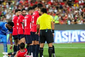 شوت بازیکن نساجی از خط دروازه عبور کرد؟