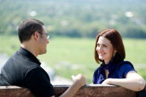 منظور مرد علاقه تان از گفتن این جملات چیست؟ 11 منظور مرد علاقه تان از گفتن این جملات چیست؟