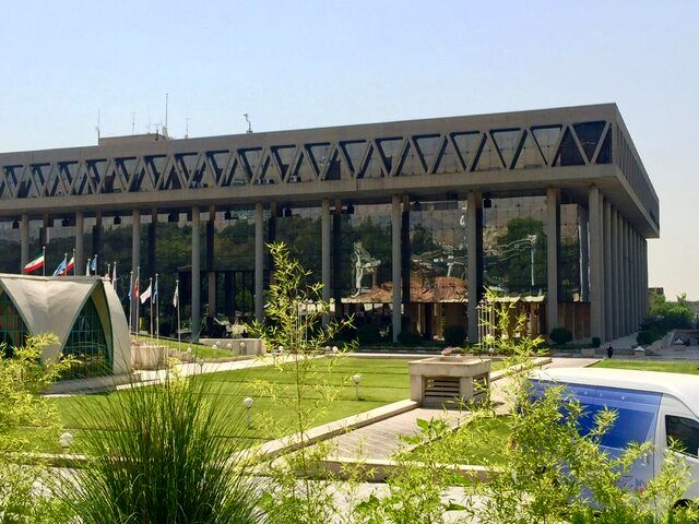 ماجرای قهر و آشتی‌ها در صداوسیما/ زندگی شیرین می‌شود؟