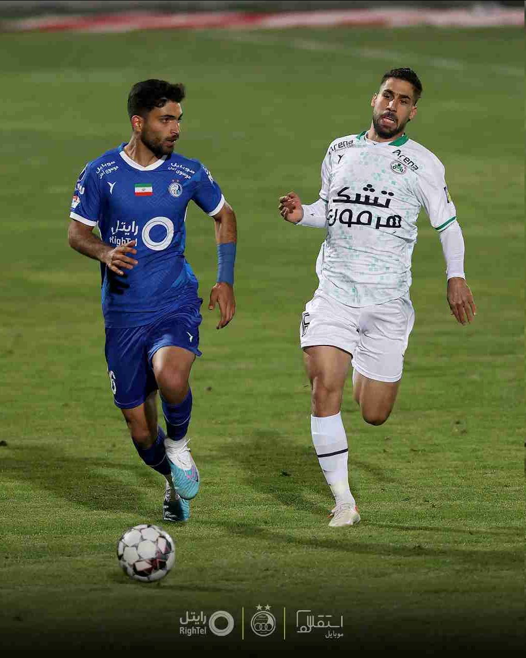 استقلال 1-1 ذوب آهن؛ طلسم ربیعی باز هم شکسته نشد 14 استقلال 1-1 ذوب آهن؛ طلسم ربیعی باز هم شکسته نشد