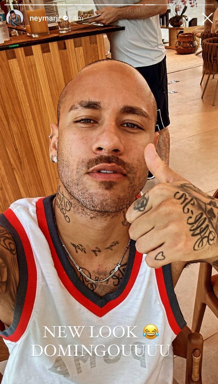 عکس‌| تغییر چهره باورنکردنی نیمار با سبیل و مدل موی عجیب!