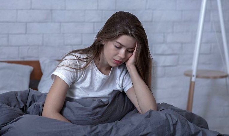 از افزایش تمایل به رابطه جنسی تا افسردگی فصلی، زمستان چطور بر ذهن و حرکت شما تاثییر می‌گذارد؟