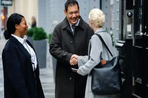 افزایش سطح نشاط با سلام کردن به غریبه ها