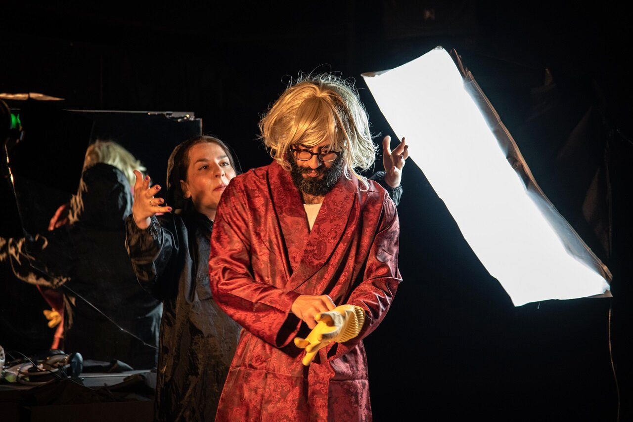 پوریا شکیبایی: مفتخرم، راهی که پدرم رفته را نرفته‌ام؛ بازی این نقش تنبه من بود/ مجتبی جدی: جامعه باید به خشونت عمیق نگاه کند/ خوانشی شرقی در اجرا دارم