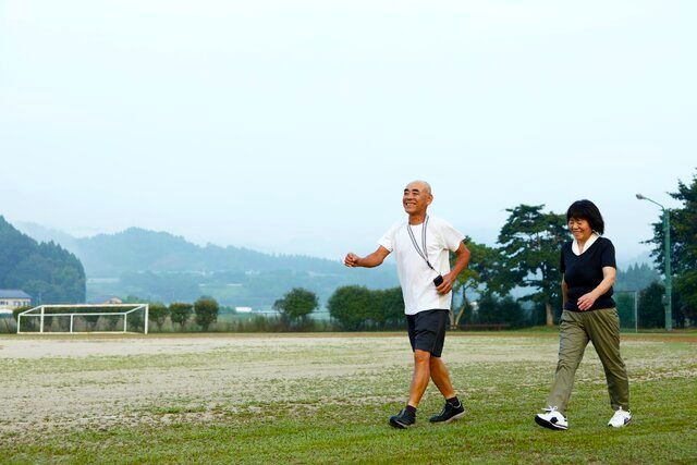 ۱۰ هزار گام یا کمتر؟