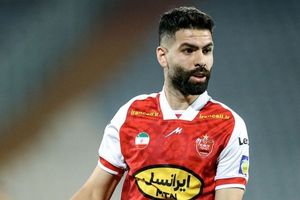 استقلال از بازیکن پرسپولیس سند و مدرک خواست/ اگر یاسین سلمانی، ویس یا پیامی از باشگاه استقلال دارد، انتشار کند_آینده