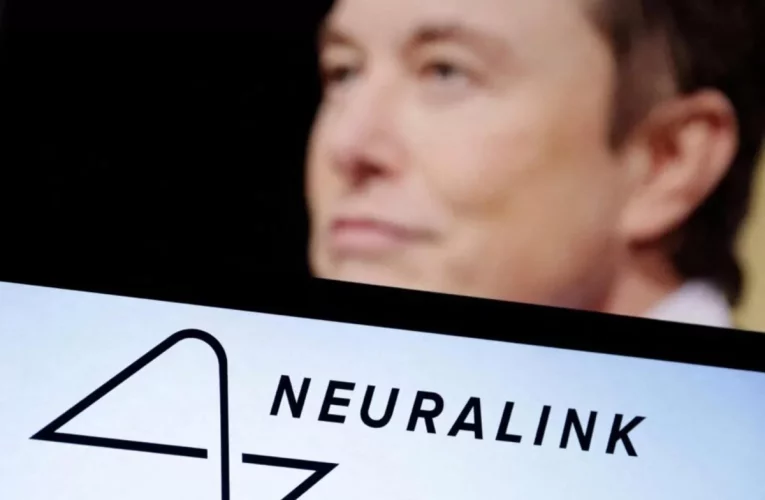 این نابغه ایرانی همکار ایلان ماسک است/ افشین مهین را بشناسید_آینده