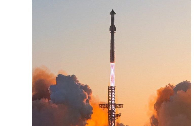 عکس العمل ایلان ماسک به دعوا اسرائیل به ایران/ به سمت هم‌موشک پرتاب نکنیم!_آینده