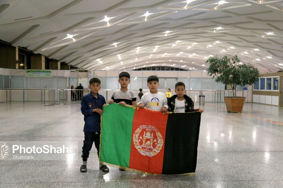 1714664772 913 برگشت تیم ملی فوتسال افغانستان به مشهد بعد از تاریخ‌سازی