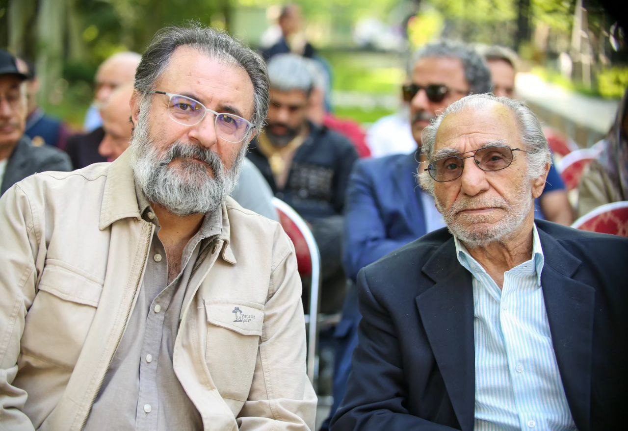 534FA9D6 5C4C 487C A27F ECDCE4AD5798