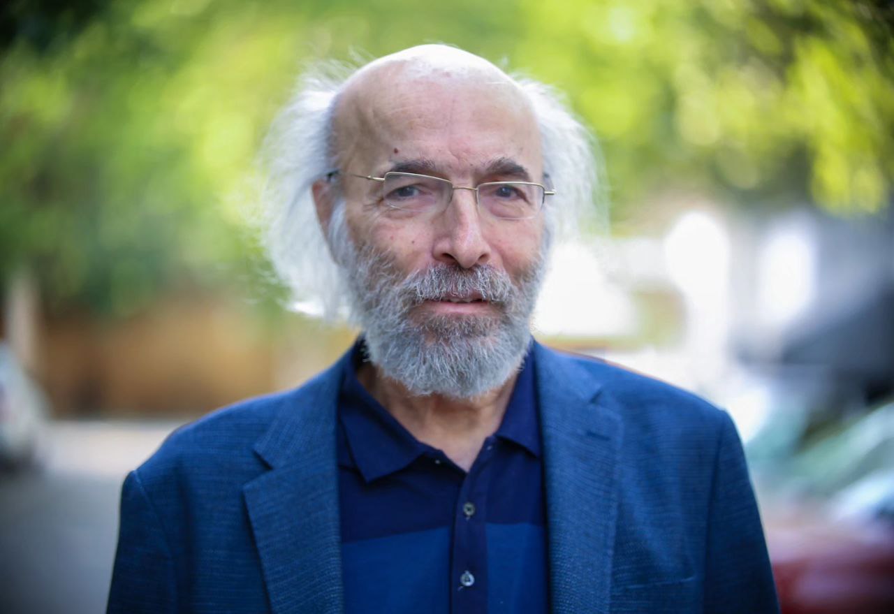 9EC66426 C69A 4AF9 9204 F85D721A90A9