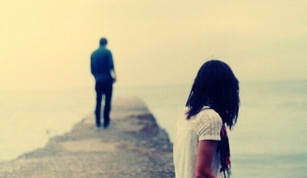 وقتی کسی دوستم ندارد، اما رهایم هم نمی کند چه کنم؟ ( توصیه های راهبردی)