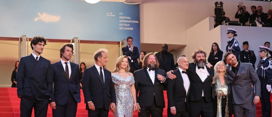 1715839908 503 نخستین عکس العمل‌ها به فیلم افتتاحیه‌ یک کمدی با بازی