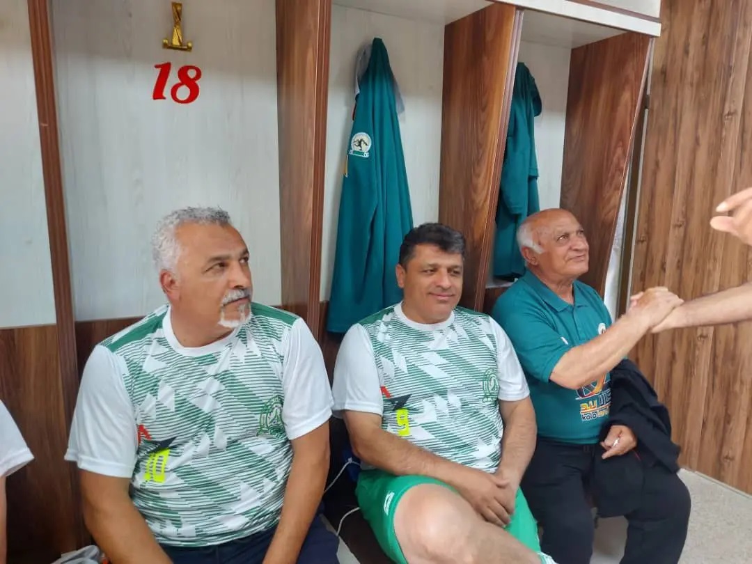 جشن تولد غیرمنتظره سرمربی قبل تیم ملی و پرسپولیس_آینده 16 تولد+ناصر+ابراهیمی-3