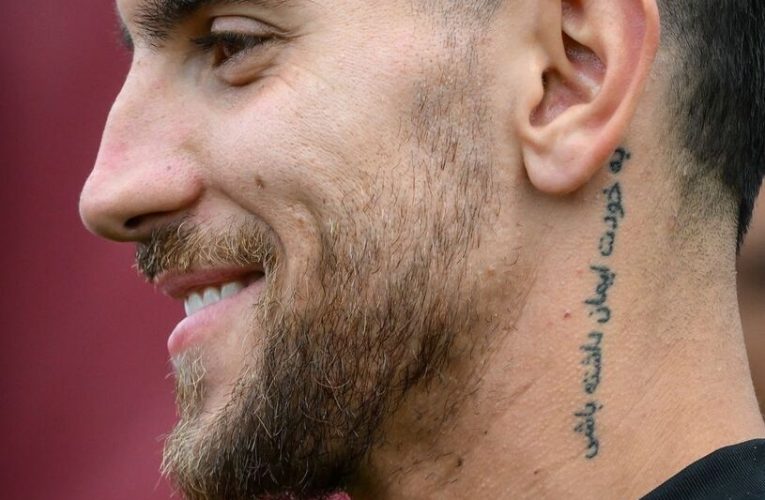 خالکوبی فارسی بازیکن رم! /عکس_آینده