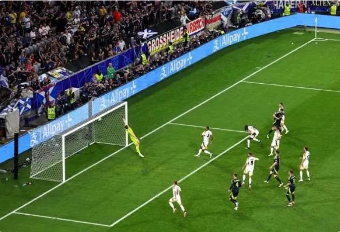 1719419799 307 چرا جام اروپا مشتاق انتخاب اسپانسرهای چینی به گفتن شرکای