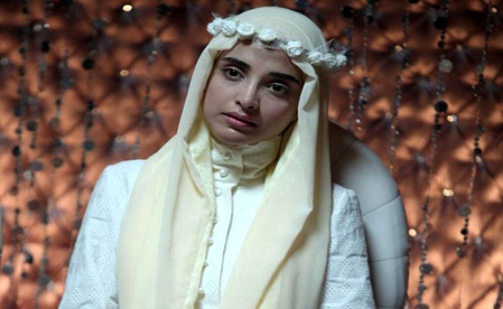 بیوگرافی الهه حصاری بازیگر سینما و تلویزیون_آینده 28 1719629748 711 بیوگرافی الهه حصاری بازیگر سینما و تلویزیون آینده