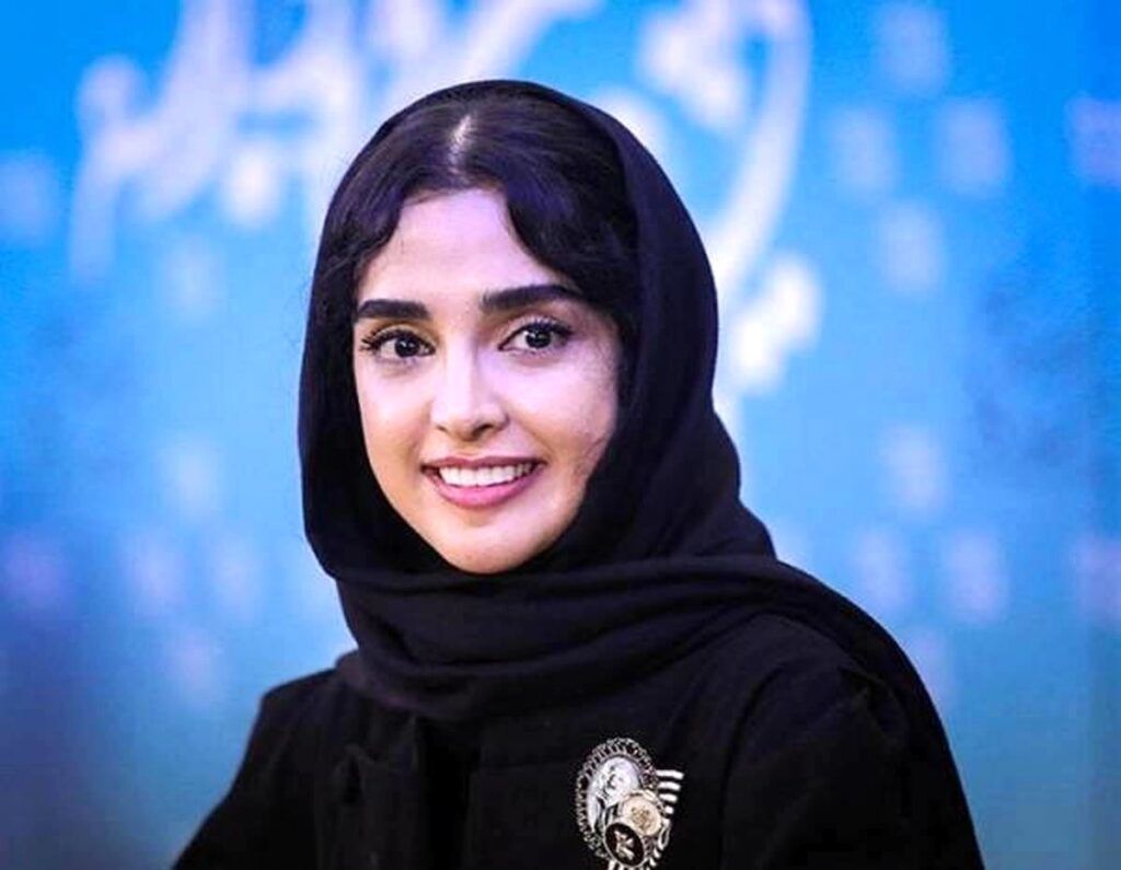 بیوگرافی الهه حصاری بازیگر سینما و تلویزیون