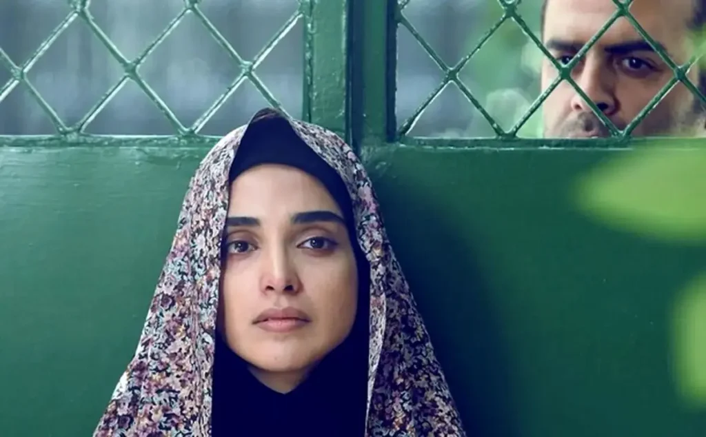 بیوگرافی الهه حصاری بازیگر سینما و تلویزیون_آینده 32 بیوگرافی الهه حصاری بازیگر سینما و تلویزیون آینده.webp