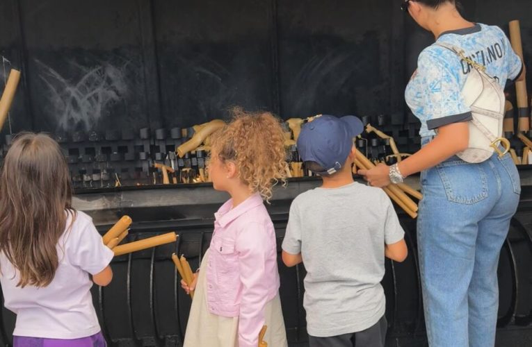 جورجینا و بچه‌های رونالدو در یک مراسم مذهبی/ عکس_آینده