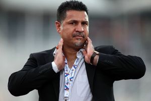 علی دایی از سوی نهادهای امنیتی ممنوع‌الکار نیست_آینده