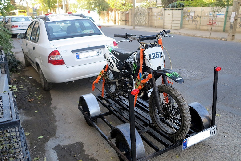 تفاوت یدک کش سیار ماشین با یدک کش موتورسیکلت 11 تفاوت یدک کش سیار ماشین با یدک کش موتورسیکلت