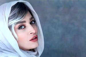 پوشش خاص اندیشه فولادوند در اکران یک فیلم/ ویدئو_آینده 19 پوشش خاص اندیشه فولادوند در اکران یک فیلم/ ویدئو_آینده