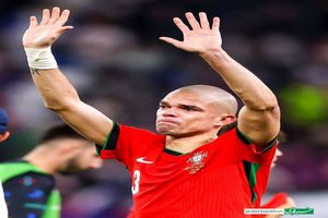 آخر کار دفاع کننده ۴۱ ساله پرتغالی/ په‌په از فوتبال خداحافظی کرد_آینده