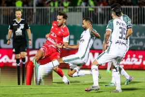 تساوی پرسپولیس با فولاد در نیمه اول_آینده