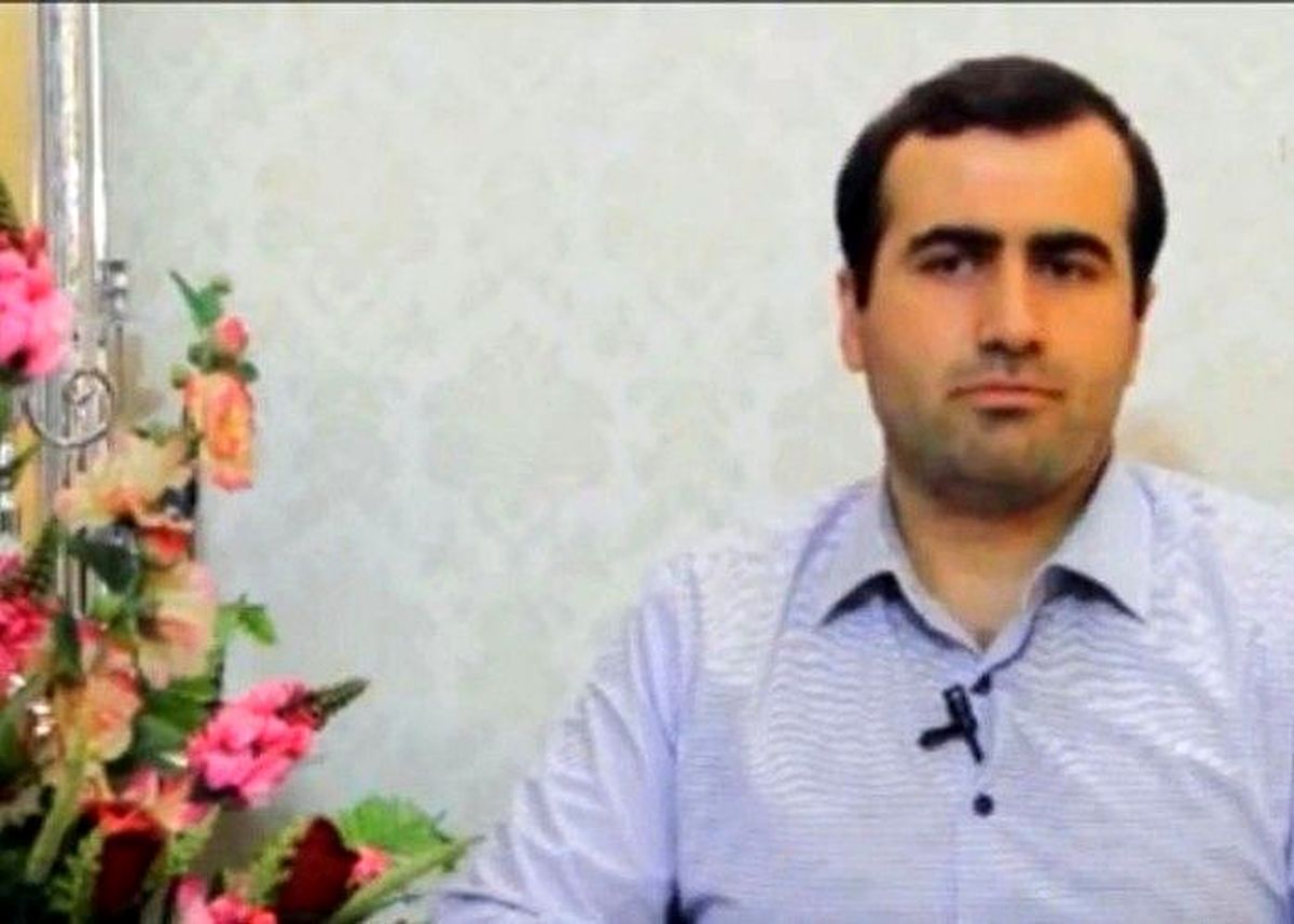 تصویری از وجود فرزند رئیس جمهور در بازی پرسپولیس و تراکتور_آینده 11 تصویری از حضور فرزند رئیس جمهور در بازی پرسپولیس و تراکتور