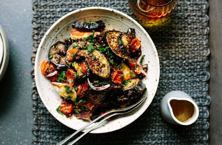 سالاد بادمجان عربی؛ یک بشقاب سالاد شوق انگیز!_آینده