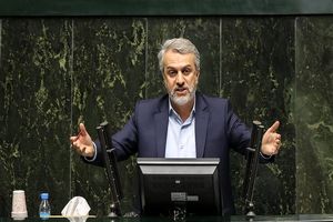 همه مسئولین دچار حواشی می باشند/ فقط پنجشنبه و جمعه از دست نمایندگان مجلس خلاصی داشتم_آینده 17 همه مسئولین دچار حواشی می باشند/ فقط پنجشنبه و جمعه از دست نمایندگان مجلس خلاصی داشتم_آینده