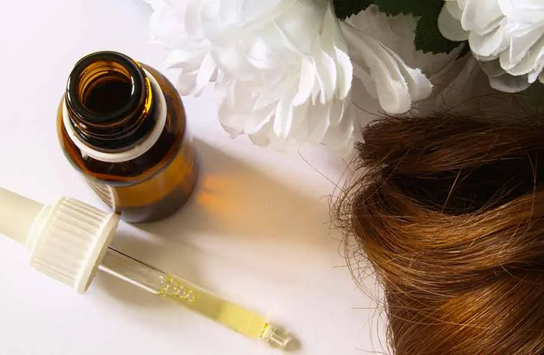 چه وقتی به روغن تراپی مو نیاز داریم؟_آینده