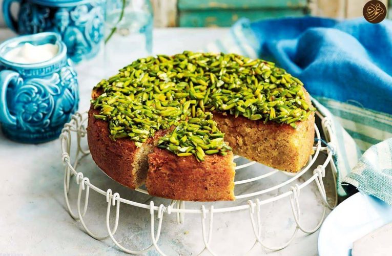 کیک پسته و لیمو؛ یک عصرانه خاص و خوشمزه_آینده