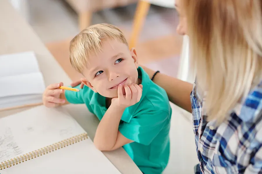 این 5 عامل مستقیما روی یادگیری کودک شما اثر می گذارد