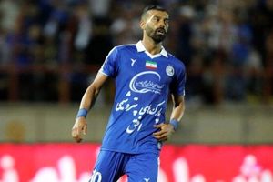 بازخواست از رضاییان به علت درگیری در رختکن در دربی!_آینده