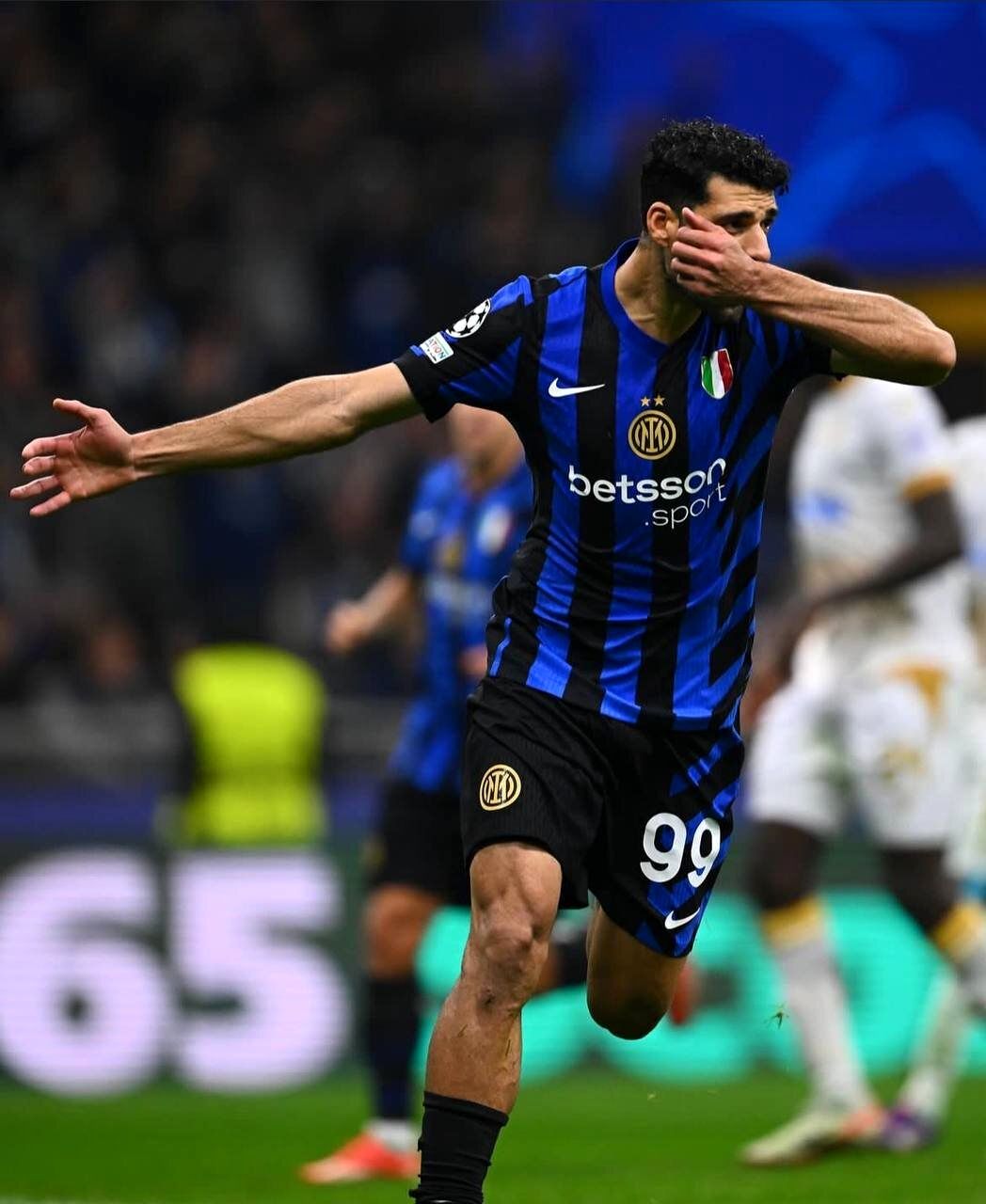 شب طوفانی طارمی؛ رونمایی از بهترین نسخه شاهزاده ایرانی_آینده 13 عکس | شب طوفانی طارمی؛ رونمایی از بهترین نسخه شاهزاده ایرانی