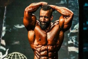 طوری که داوران رای خواهند داد یعنی هادی چوپان برو گنده بیا/ معیارها دارد عوض می‌شود/ ویدئو_آینده