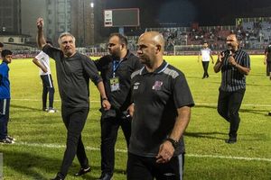 هواداران نساجی علیه الهامی_آینده