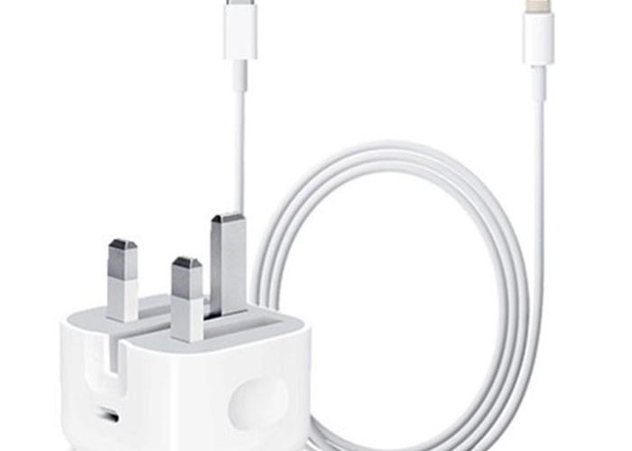 شارژر آیفون ۱۳ چند وات است؟ (روش تشخیص شارژر اصلی آیفون از تقلبی)