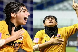 عکس العمل وزیر ورزش به کنار رفتن حجاب بازیکن خاتون بم در نشاط گل/ اگر جریمه‌ یا حکمی صادر شده است، حتما آن را برمی‌گردانم_آینده