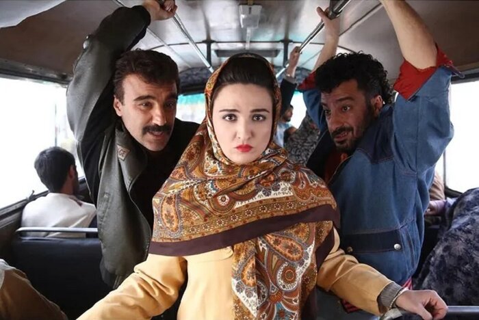 بیشتر از ۱۰ میلیون ایرانی در پاییز ۱۴۰۳ به سینما رفتند/ ۵۷ درصد آنلاین بلیت خریدند_آینده