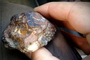 سنگی از طلا ارزشمندتر که صاحبش خبر نداشت_آینده